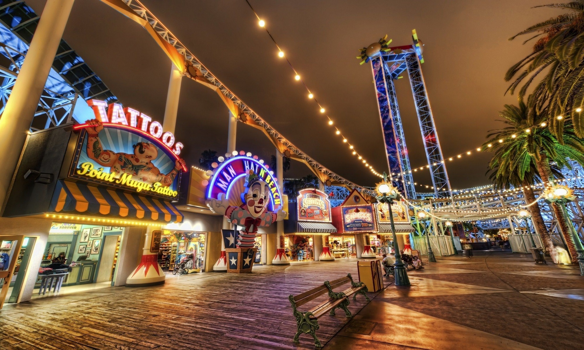 Amusement park alley.