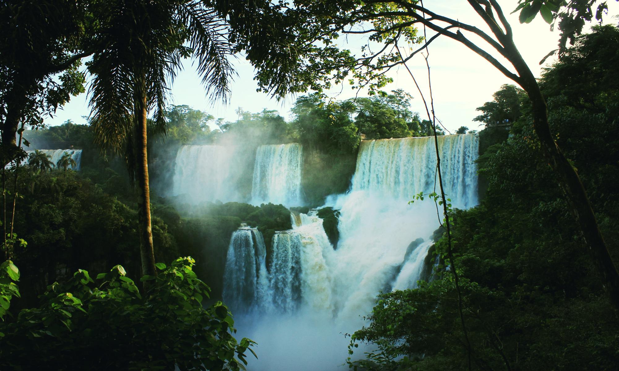 Argentina falls