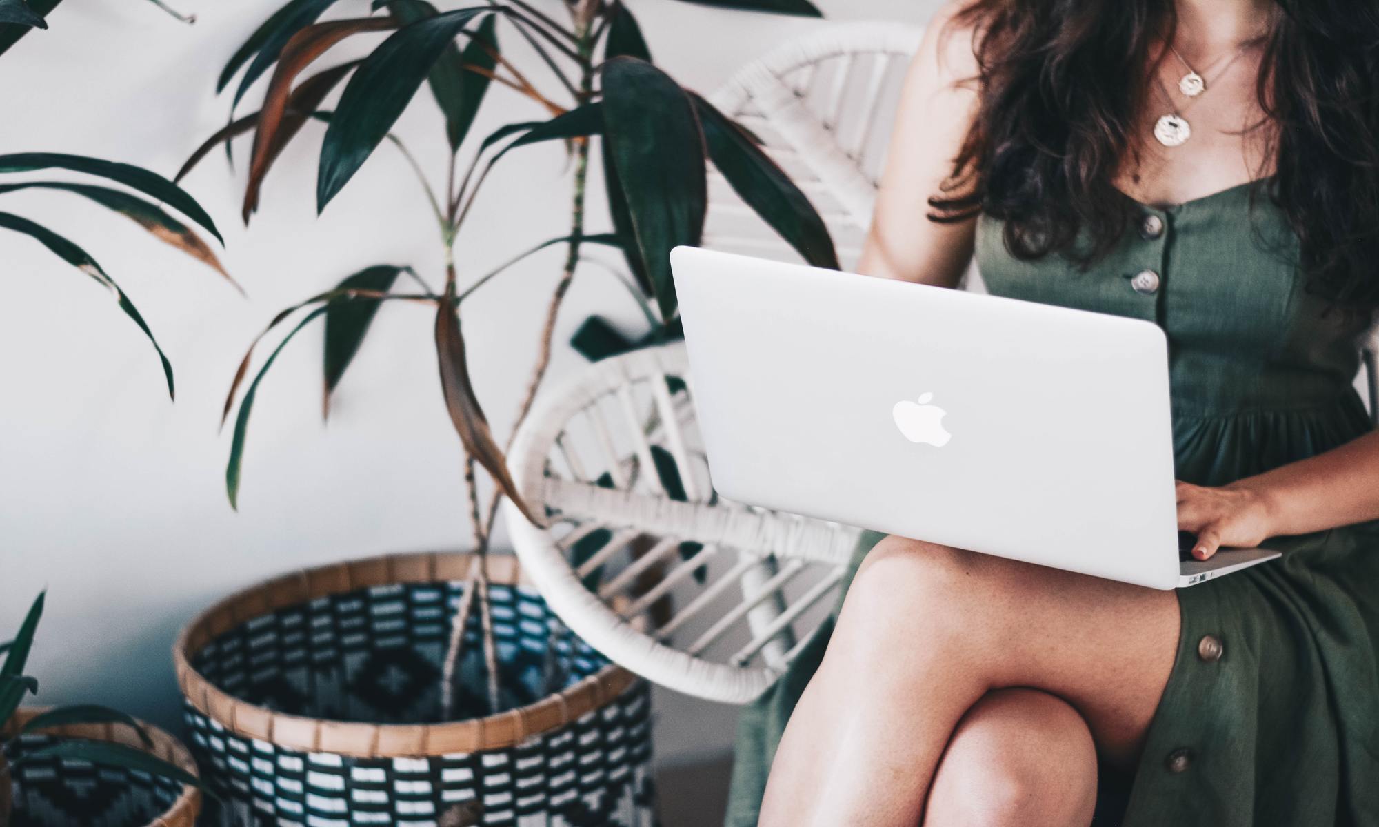 Women with laptop